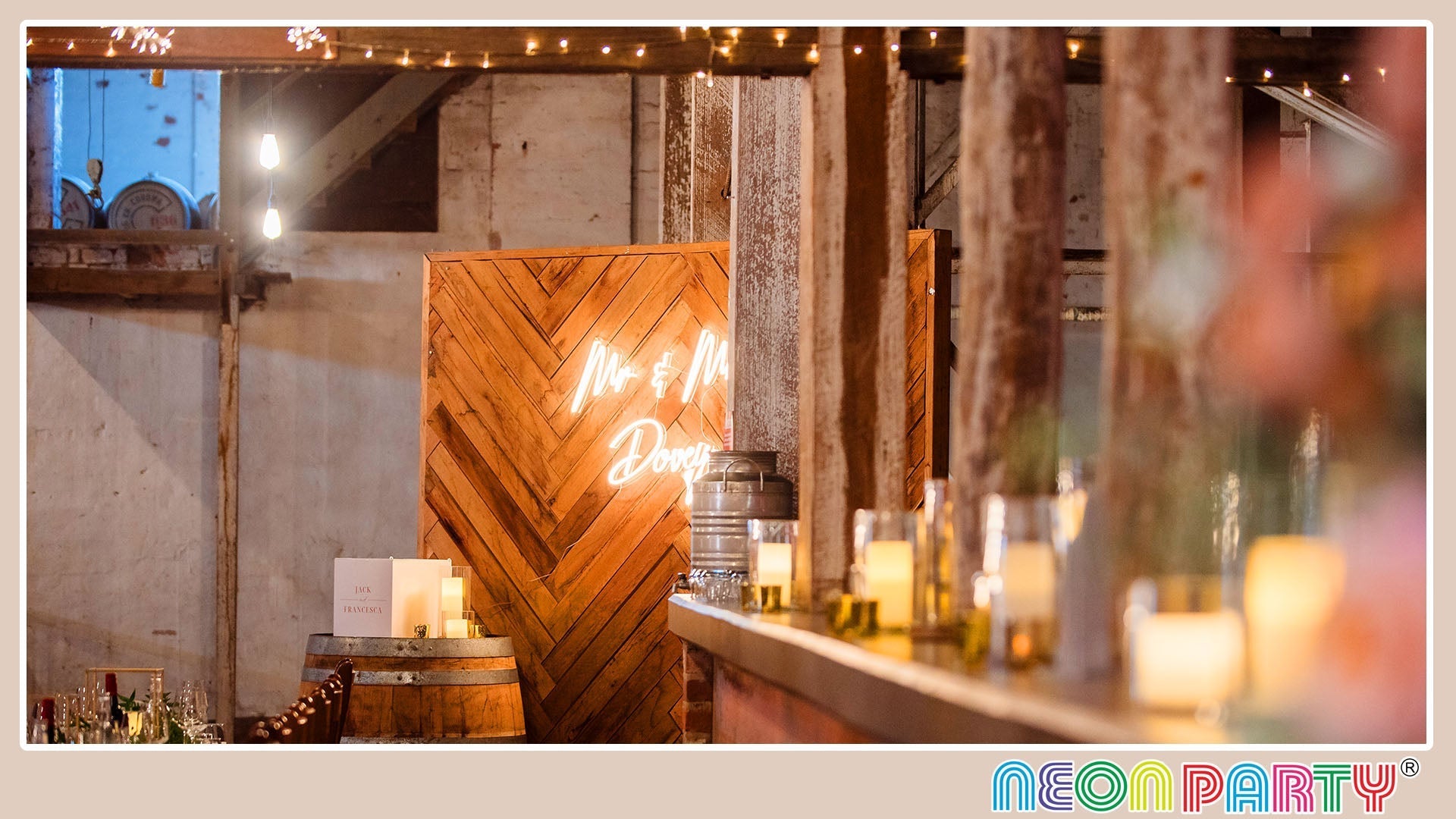 Neonparty® UK_Customisable Mr&Mrs Wedding Neon Signs Light Up Your Wedding Party