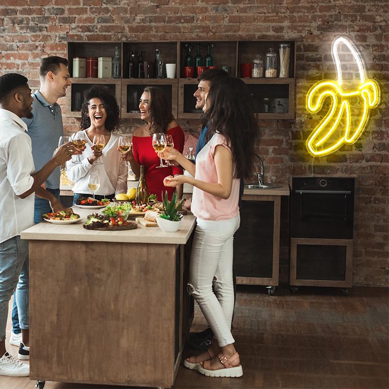 Banana neon wall art - neonpartys.co.uk