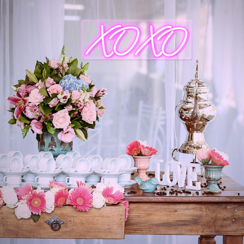 Xoxo led signs - neonpartys.co.uk