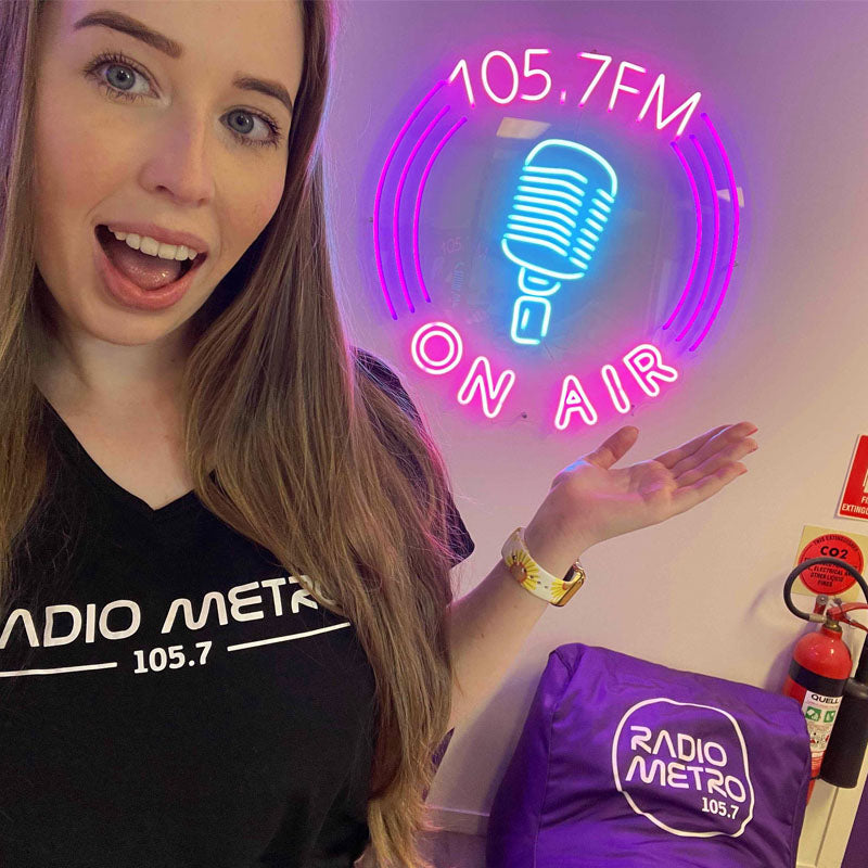 custom neon - neonpartys.co.uk